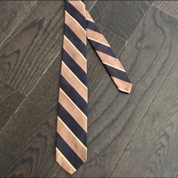 Men’s Brooks Brothers Makers Necktie - Picture 3 of 8
